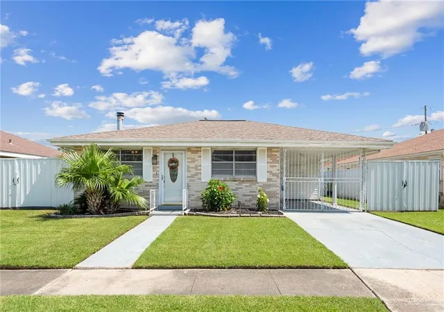2nd image of 2628 Bay Adams Dr, Marrero, LA 70072 | MLS# 2566631