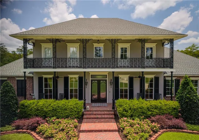 Photo 2 of Single family home for sale at 464 Arbor View Dr, Slidell, LA 70461 | MLS# 2566648 | Listing updated on 2026-07-10