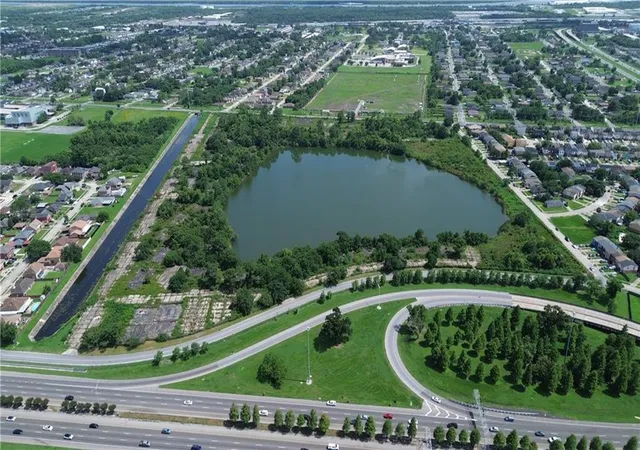 4th image of 6800-6810 I-10 Service Rd, New Orleans, LA 70126 | MLS# 2563689