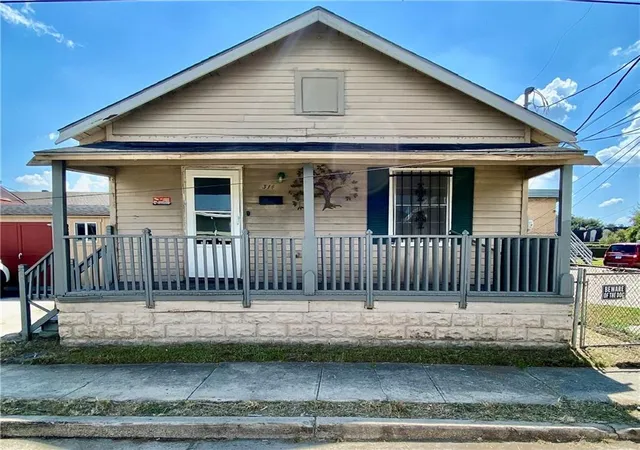 2nd image of 314 8th St, Gretna, LA 70053 | MLS# 2566708