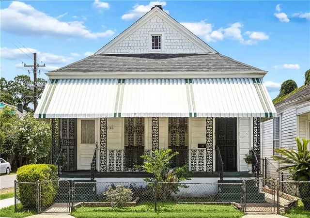1st image of 235 Pine St, New Orleans, LA 70118 | MLS# 2566332