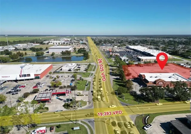Photo 3 of Land for sale at 203 N Canal Blvd, Thibodaux, LA 70301 | MLS# 2566547 | Listing updated on 2026-07-08
