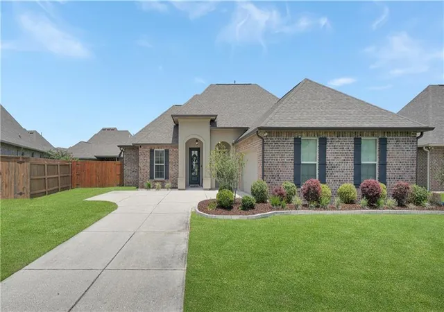 1st image of 20317 Thornwood Dr, Hammond, LA 70403 | MLS# 2566723