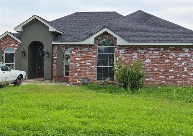 Photo 1 of Sale Pending at 107 Chartres Ct, La Place, LA 70068 | MLS# 2566748 | Listing updated on 2026-07-08