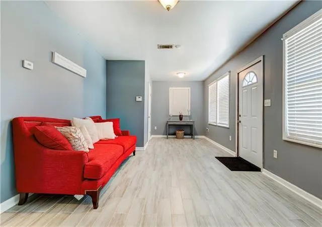 2nd image of 4818 Stephen Girard Ave, New Orleans, LA 70126 | MLS# 2566867