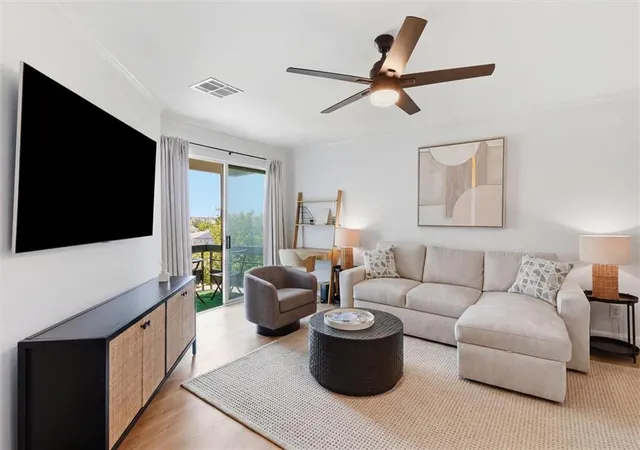 Homes for sale in Metairie, LA | 420 Metairie Hammond Hwy #231, Metairie, LA 70005 | MLS# 2566727