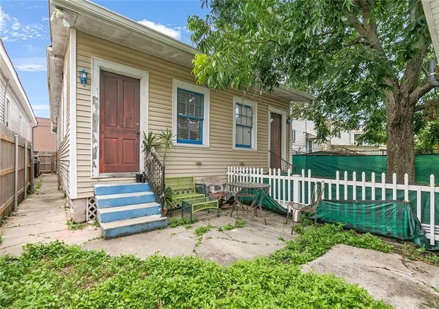 15th image of 3917 19 Toulouse St, New Orleans, LA 70119 | MLS# 2566462