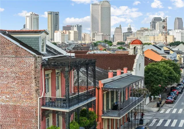 2nd image of 1212 N Rampart St, New Orleans, LA 70116
