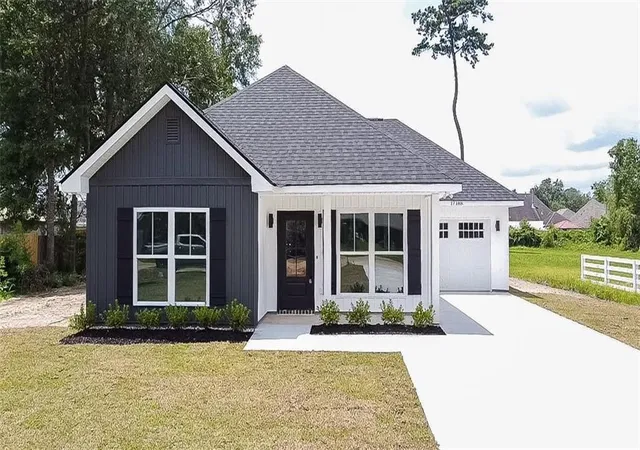 Homes for sale in Hammond, LA | 17188 E Park Ave, Hammond, LA 70403 | MLS# 2566909