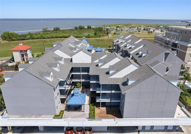 Homes for sale in Metairie, LA | 420 Metairie Hammond Hwy #229, Metairie, LA 70005 | MLS# 2565209