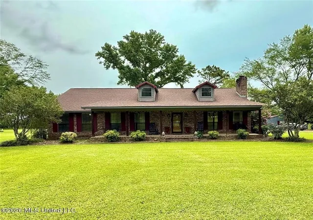 Homes for sale in Brookhaven, MS | 2212 Jackson Liberty Dr, Brookhaven, MS 39601 | MLS# 2566967