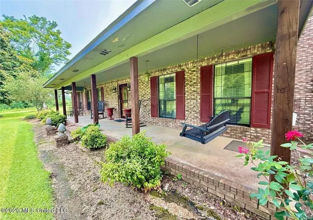 Homes for sale in Brookhaven, MS | 2212 Jackson Liberty Dr, Brookhaven, MS 39601 | MLS# 2566967