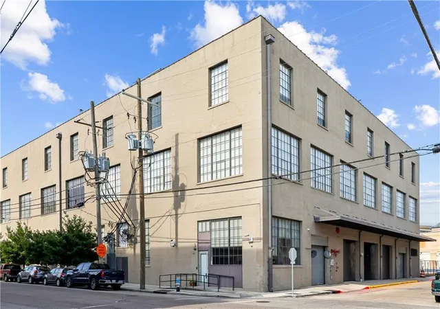 1st image of 610 John Churchill Chase St #6, New Orleans, LA 70130 | MLS# 2562600