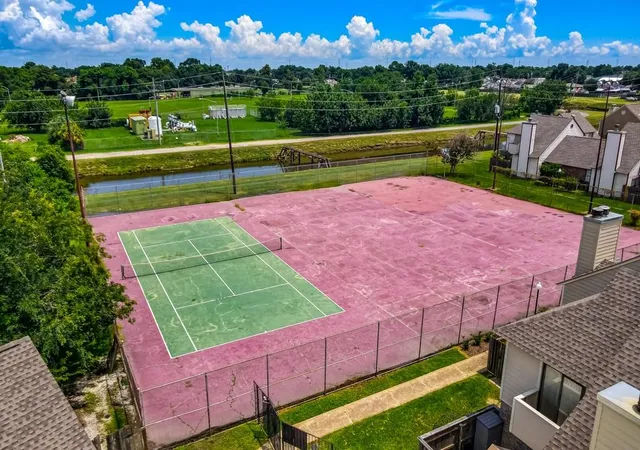 Homes for sale in Kenner, LA | 23 Rue Chardonnay Ave #23B, Kenner, LA 70065 | MLS# 2567016