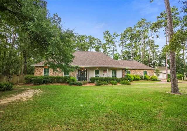 2nd image of 108 Rue De La Paix, Slidell, LA 70461 | MLS# 2566762