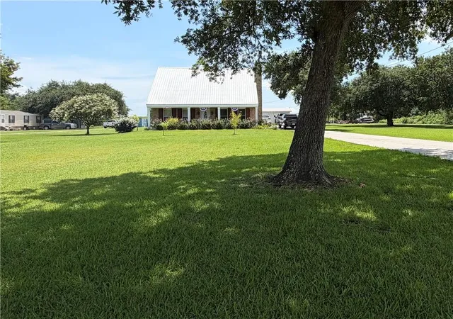 Photo 3 of Single family home for sale at 31198 Highway 23, Buras, LA 70041 | MLS# 2566877 | Listing updated on 2026-07-28