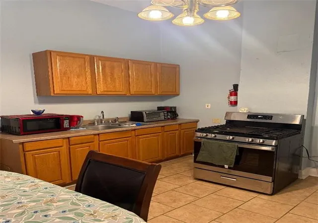 Listing Photo 4 - Condo for sale in building located at 4412 14 S Carrollton Ave, New Orleans, LA 70119