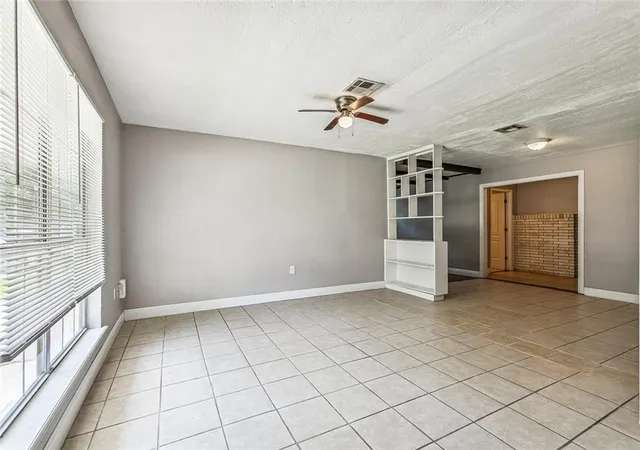 Homes for sale in Hammond, LA | 213 N Scanlan St, Hammond, LA 70401 | MLS# 2566316