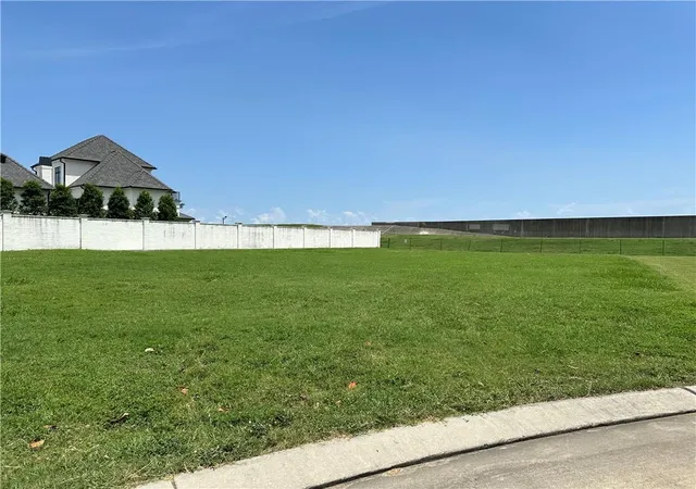 Photo 1 of Land for sale at Lot 240 Masoni Ct, Westwego, LA 70094 | MLS# 2566907 | Listing updated on 2026-09-26