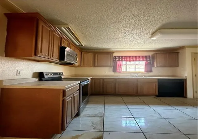 3rd image of 7708 Duke Ct, New Orleans, LA 70126 | MLS# 2567051