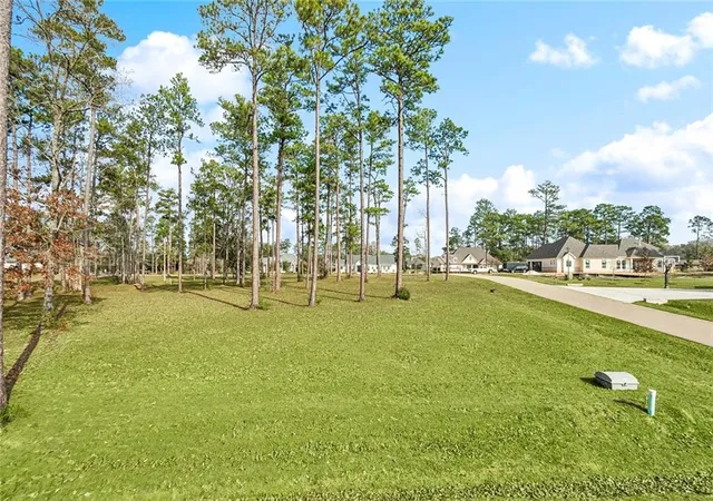 3rd image of 131 Hidden Lake Loop, Abita Springs, LA 70420 | MLS# 2567111