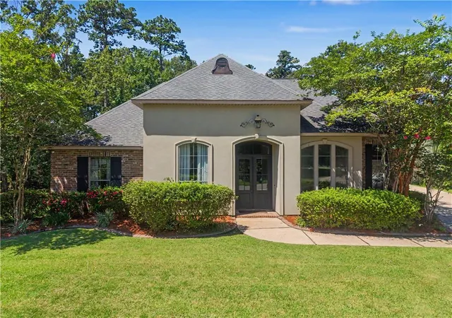 1st image of 102 Castine Oaks Dr, Mandeville, LA 70448 | MLS# 2567123