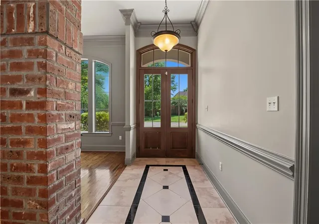 3rd image of 102 Castine Oaks Dr, Mandeville, LA 70448 | MLS# 2567123