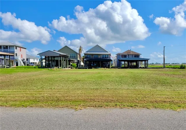 2nd image of 102 Junior Ln, Port Sulphur, LA 70083 | MLS# 2567138