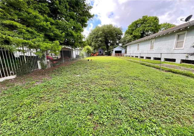 1st image of 2752 Jonquil St, New Orleans, LA 70122 | MLS# 2565809