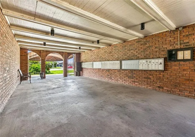 2nd image of 6901 Veterans Blvd, Metairie, LA 70003