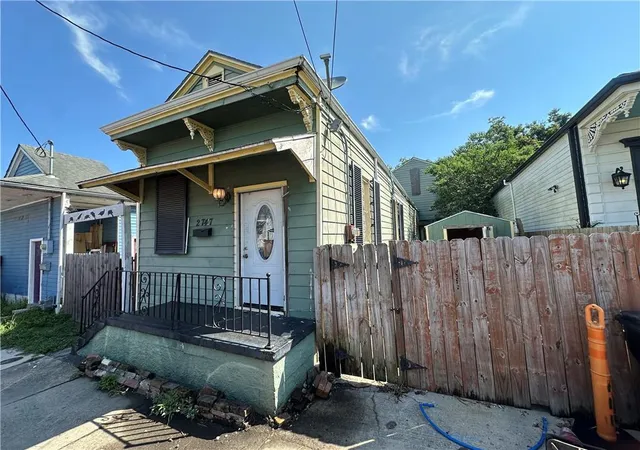 2nd image of 2747 Saint Ann St, New Orleans, LA 70119 | MLS# 2566592