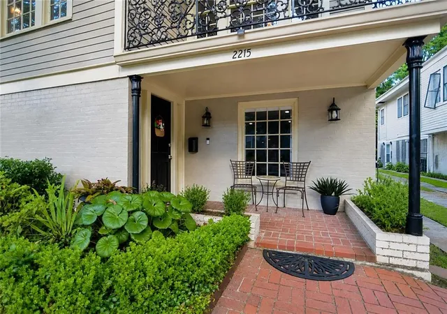 2nd image of 2215 Calhoun St, New Orleans, LA 70118 | MLS# 2567220
