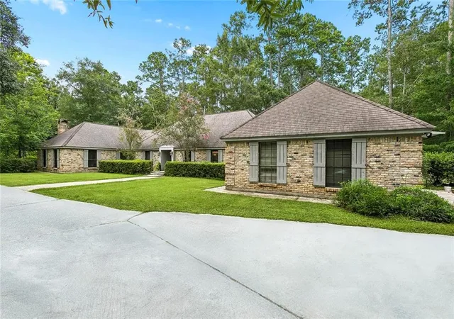 2nd image of 721 Hwy 1085 Hwy, Madisonville, LA 70447 | MLS# 2567163