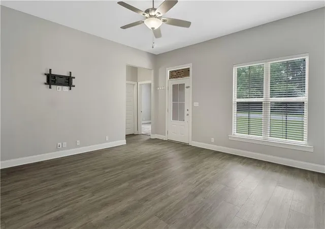 4th image of 34 Adrienne St, Madisonville, LA 70447 | MLS# 2567037