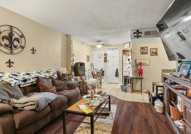 Homes for sale in Metairie, LA | 6320 Riverside Dr #147, Metairie, LA 70003 | MLS# 2567184