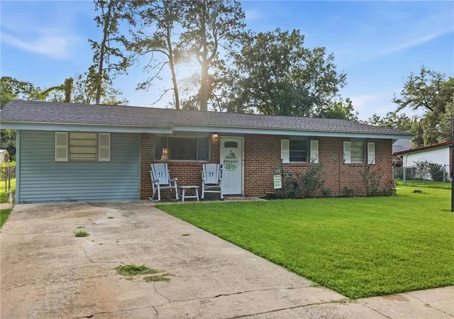 Homes for sale in Ponchatoula, LA | 135 Highland Rd, Ponchatoula, LA 70454 | MLS# 2567322