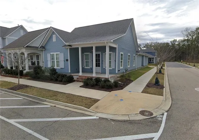 Homes for sale in Zachary, LA | 1200 Haymarket St, Zachary, LA 70791 | MLS# 2567309