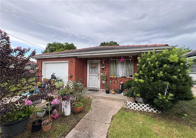 2nd image of 1023 Leboeuf St, New Orleans, LA 70114 | MLS# 2566401