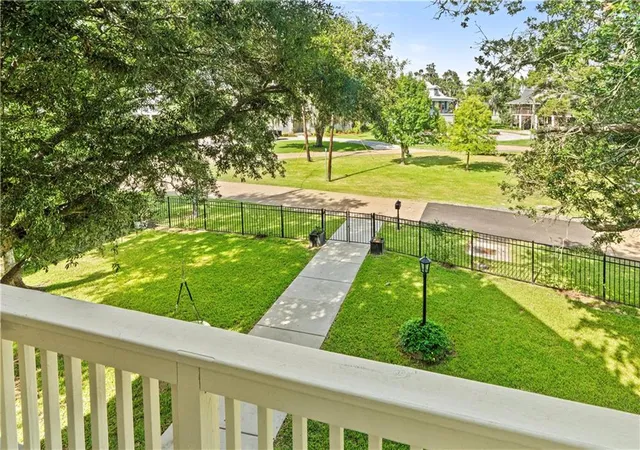 5th image of 225 West St, Mandeville, LA 70448 | MLS# 2566965