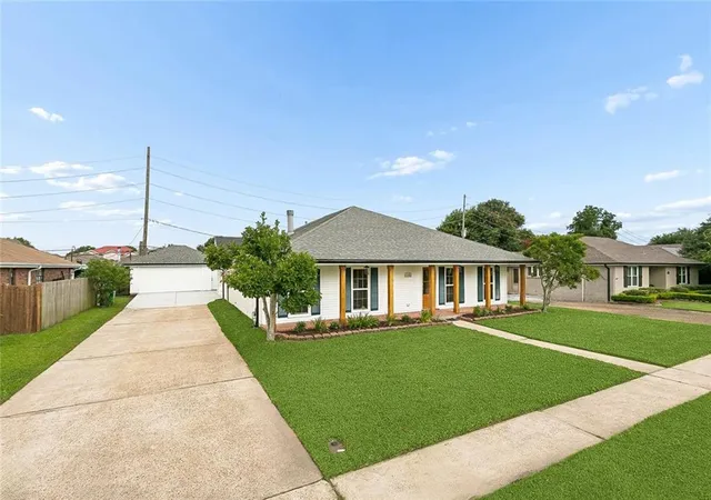 Homes for sale in Kenner, LA | 4101 Platt St, Kenner, LA 70065 | MLS# 2567448