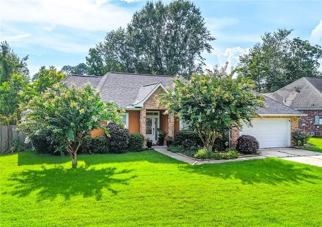 1st image of 444 Choctaw St, Abita Springs, LA 70420 | MLS# 2567233