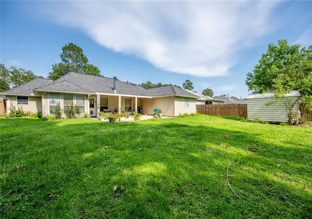 2nd image of 444 Choctaw St, Abita Springs, LA 70420 | MLS# 2567233