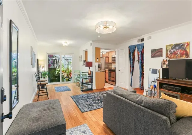 2nd image of 4500 Palmyra St #D, New Orleans, LA 70119 | MLS# 2567341