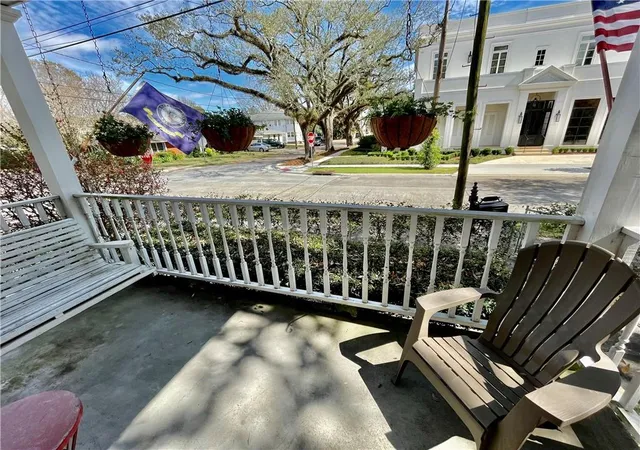 Homes for sale in Metairie, LA | 140 Carrollton Ave, Metairie, LA 70005 | MLS# 2567463