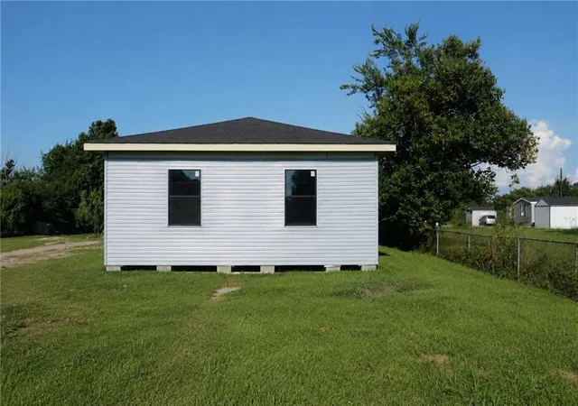Photo 1 of Single family home for sale at 187 E 6th Street, Edgard, LA 70049 | MLS# 2567302 | Listing updated on 2026-08-04