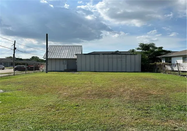 2nd image of 3900 General Ogden St, New Orleans, LA 70118 | MLS# 2567540