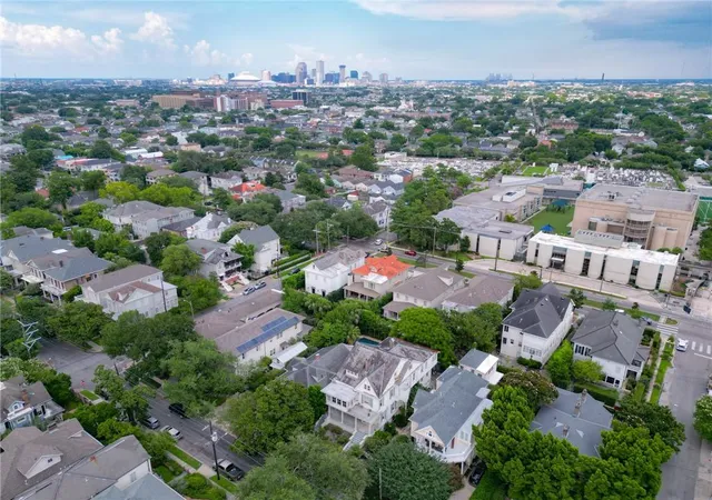 4th image of 1915 Octavia St, New Orleans, LA 70115 | MLS# 2567553