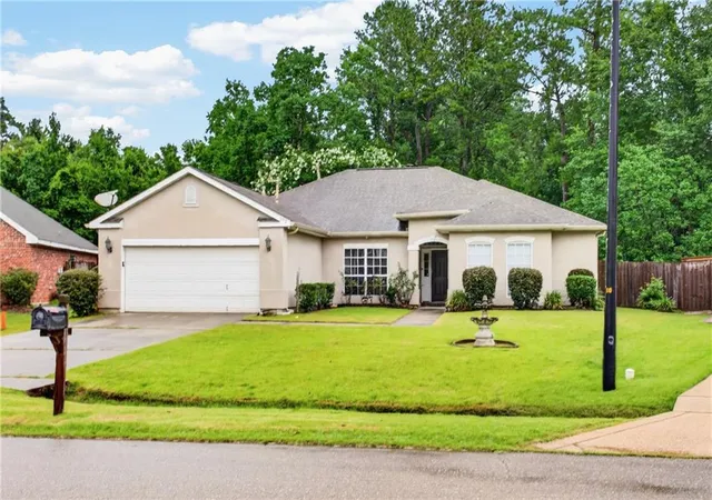 1st image of 152 E Emerald Creek, Abita Springs, LA 70420 | MLS# 2567518