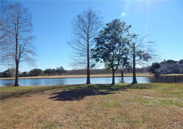 2nd image of 50 Harbour Town Ct, New Orleans, LA 70131 | MLS# 2567312