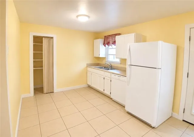 4th image of 717 Avenue L Avenue, Bogalusa, LA 70427 | MLS# 2567414